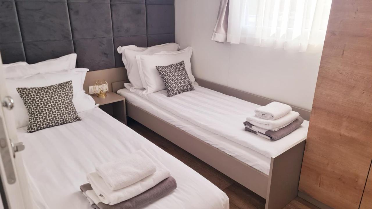 Hotel Azalea Wine And Olive Hill Primošten Zewnętrze zdjęcie